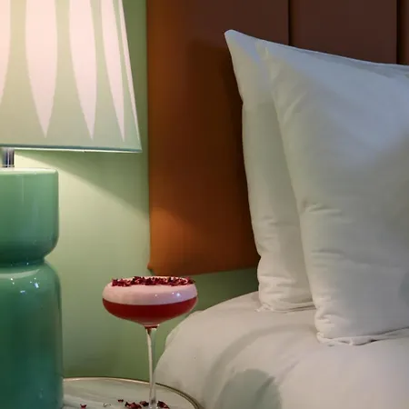 Sunday Street Boutique Hotel *