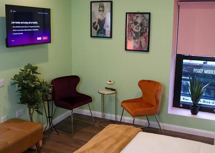 Sunday Street Boutique * 德罗赫达